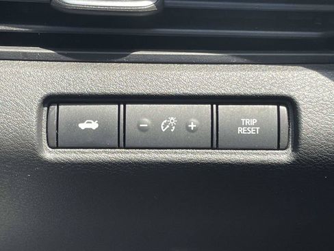 Used 2025 Nissan Altima 2.5 S FWD image 26