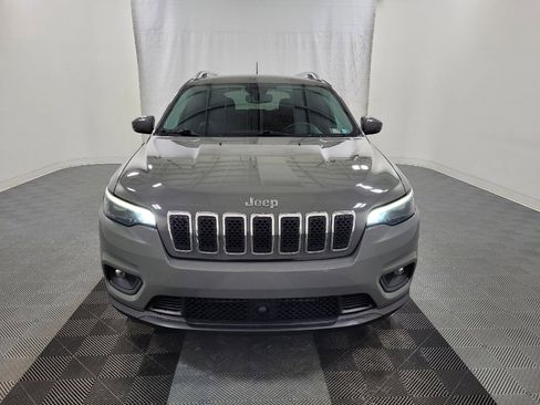 Used 2021 Jeep Cherokee Latitude Lux w/ Comfort/Convenience Group image 14
