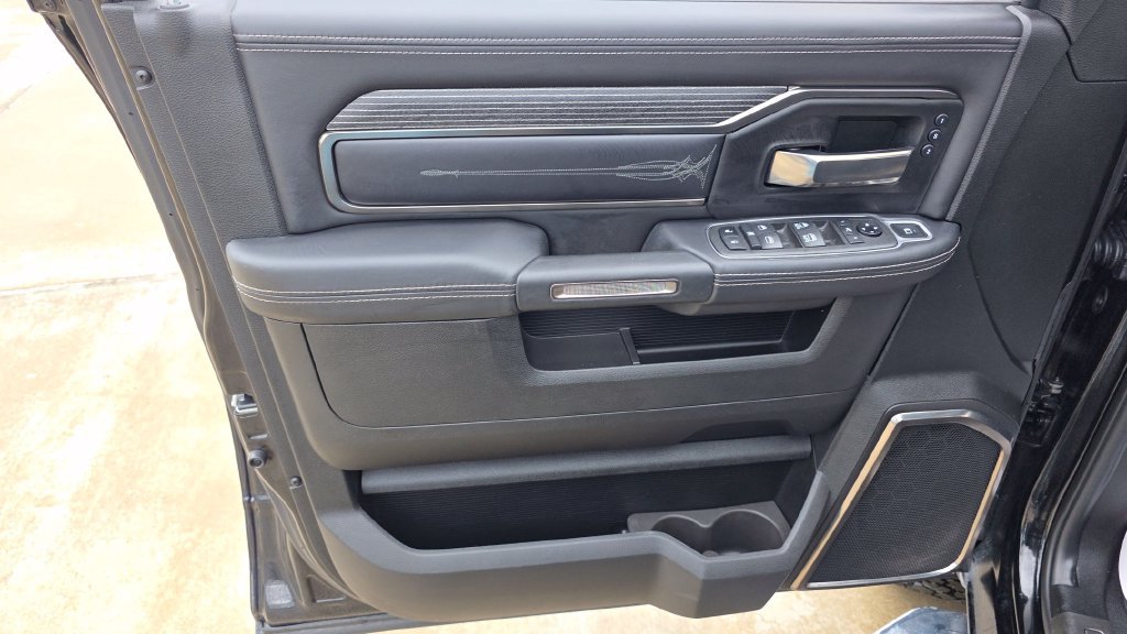 Used 2021 RAM 2500 Limited w/ Body Color Bumper Group AWD/4WD image 21