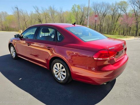 Used 2015 Volkswagen Passat 1.8T FWD image 4