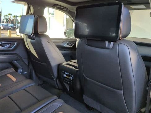 Used 2021 GMC Yukon AT4 w/ Rear Media and Nav Package image 19