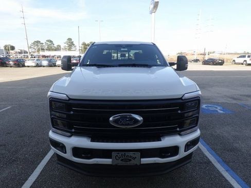 New 2025 Ford F250 Platinum image 8