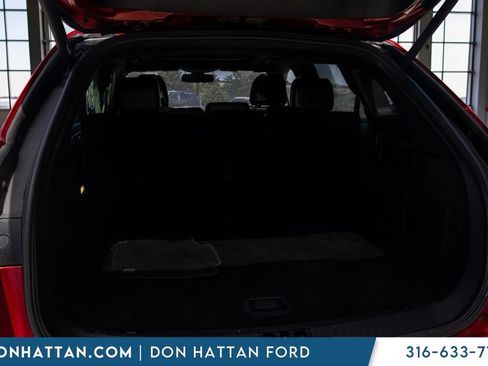 Used 2016 Lincoln MKX Reserve w/ Technology Package AWD/4WD image 28