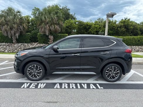 Used 2019 Hyundai Tucson Limited w/ Cargo Package FWD image 2