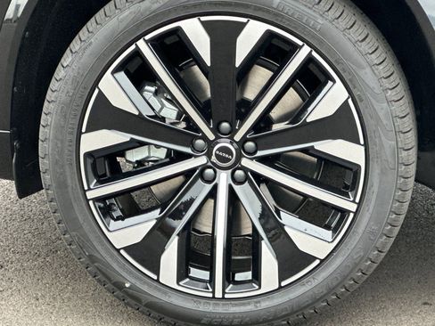 New 2026 Volvo XC90 T8 Ultra w/ Protection Package Premier AWD/4WD image 25
