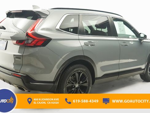 Used 2023 Honda CR-V Sport Touring image 6