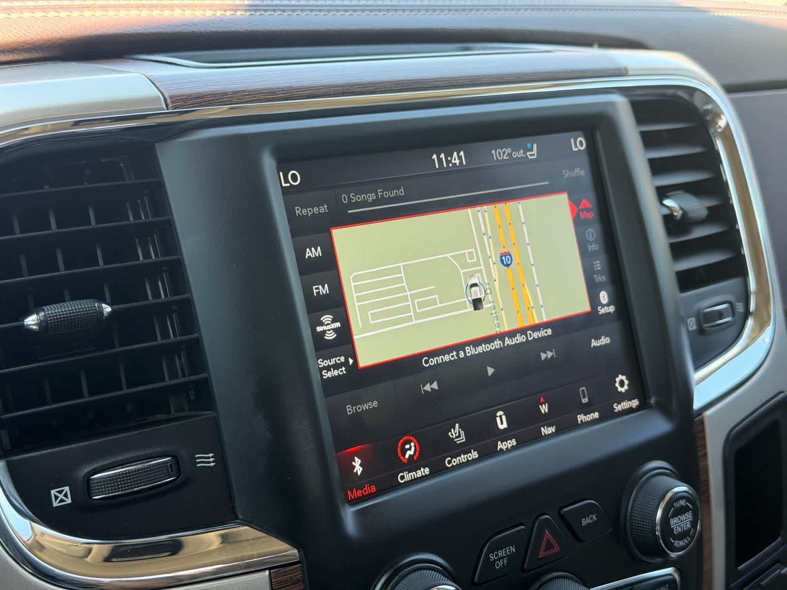 Used 2019 RAM 1500 Laramie w/ Convenience Group AWD/4WD image 15