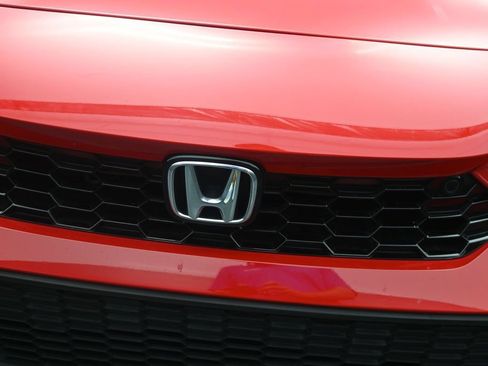 Certified 2025 Honda Civic Sport image 18
