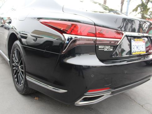 Used 2018 Lexus LS 500 image 18