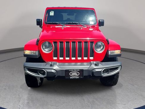 Used 2019 Jeep Wrangler Unlimited Sahara AWD/4WD image 3