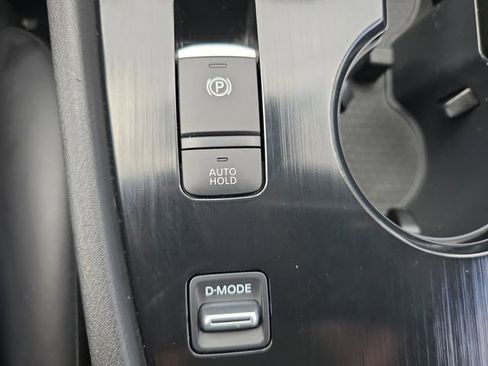 Used 2024 Nissan Rogue SV w/ SV Premium Package FWD image 29
