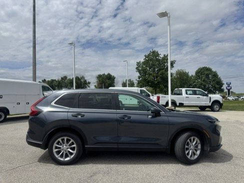 Used 2025 Honda CR-V EX-L image 10