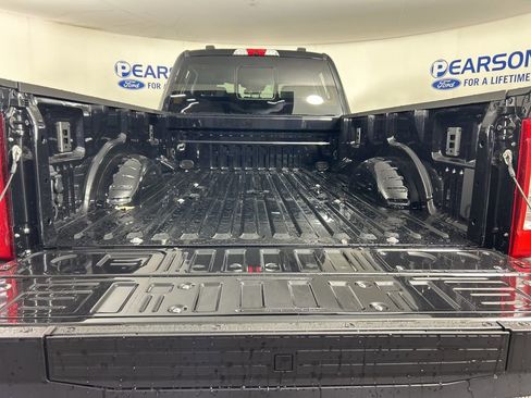 New 2026 Ford F450 XLT w/ XLT Premium Package AWD/4WD image 6
