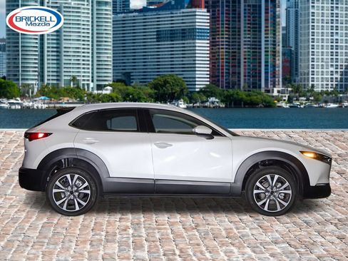 Used 2025 MAZDA CX-30 AWD 2.5 S w/ Premium Package image 9