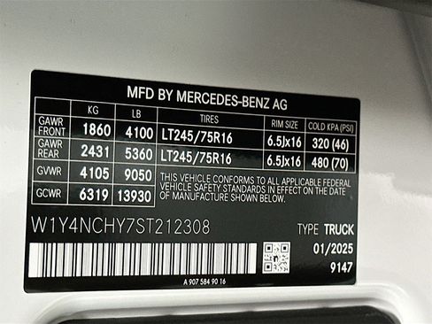 New 2025 Mercedes-Benz Sprinter 2500 image 27