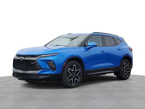 Used 2024 Chevrolet Blazer RS w/ Driver Confidence II Package AWD/4WD image 1