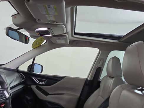 Used 2020 Subaru Forester Limited image 33