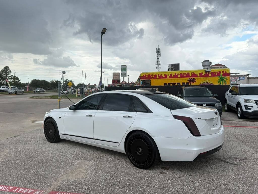 Used 2018 Cadillac CT6 Luxury RWD image 16