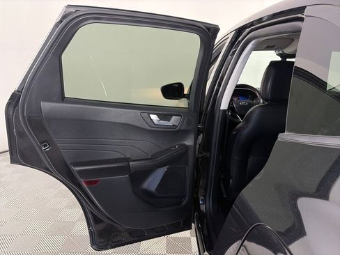 Certified 2022 Ford Escape SEL w/ SEL Stealth AWD Package image 12