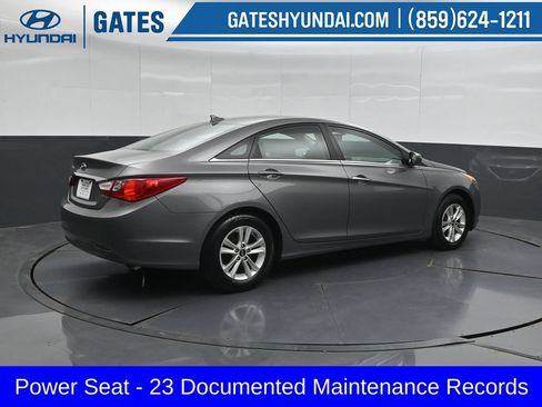 Used 2013 Hyundai Sonata GLS w/ Popular Equipment Pkg FWD image 2