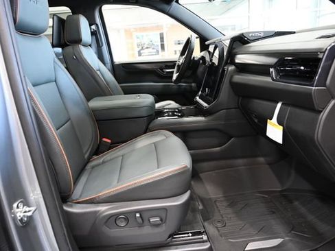 New 2026 GMC Yukon XL AT4 image 11