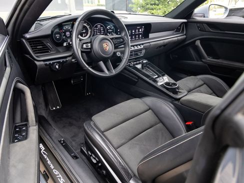 Certified 2023 Porsche 911 Carrera GTS RWD image 4