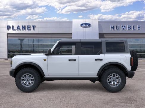 New 2025 Ford Bronco Badlands AWD/4WD image 3