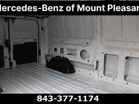 Used 2024 Ford Transit 250 Low Roof w/ Fleet Fuel Economy Package image 7