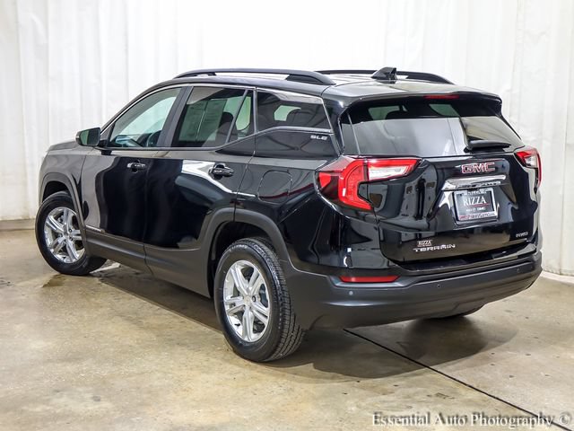 Certified 2023 GMC Terrain SLE w/ Driver Convenience Package AWD/4WD image 4