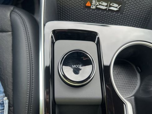 New 2026 Chevrolet Equinox LT w/ Convenience Package II image 22