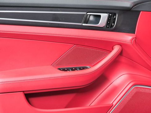 Certified 2021 Porsche Panamera GTS w/ Premium Package AWD/4WD image 6