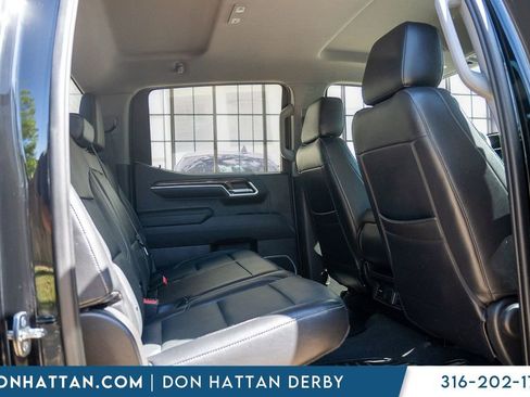 Used 2022 Chevrolet Silverado 1500 RST w/ Z71 Off-Road Package AWD/4WD image 25