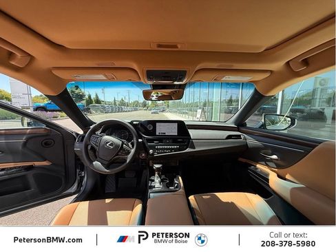 Used 2023 Lexus ES 250 w/ Premium Package AWD/4WD image 17