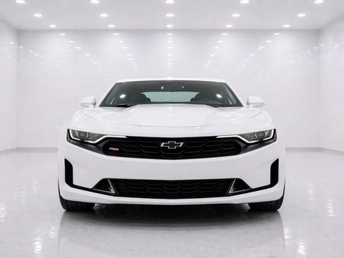 Used 2020 Chevrolet Camaro LT w/ RS Package RWD image 8