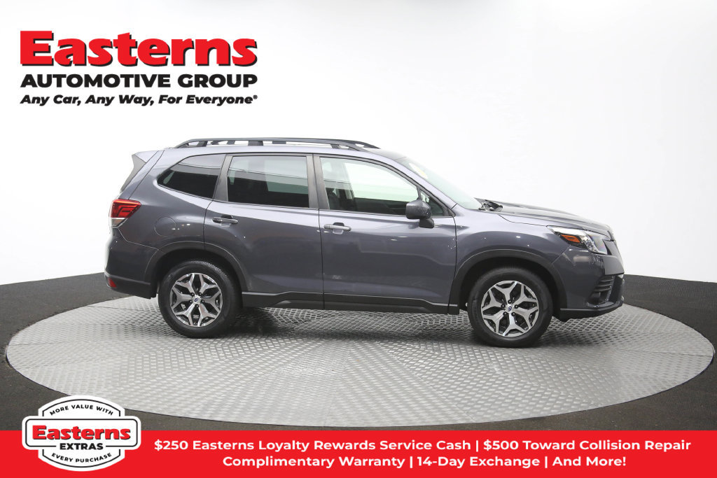 Used 2022 Subaru Forester Premium AWD/4WD image 50