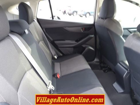 Used 2019 Subaru Crosstrek 2.0i image 34