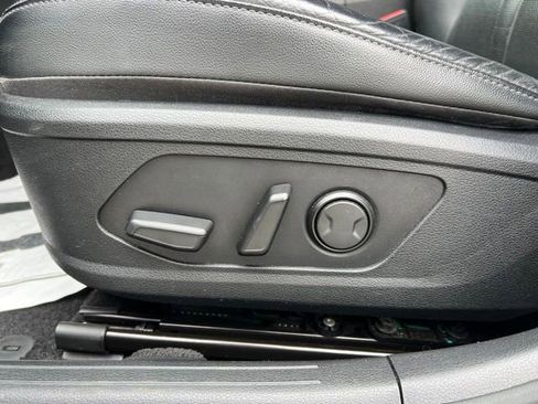 Used 2020 Hyundai Sonata Limited FWD image 11