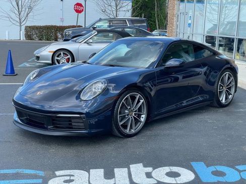 Used 2020 Porsche 911 Carrera 4S AWD/4WD image 8