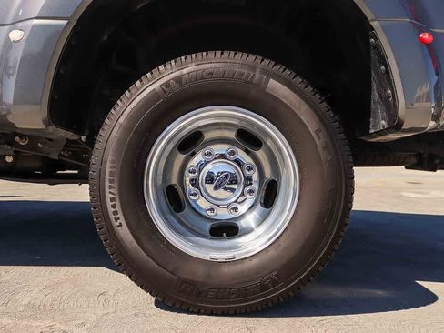 Certified 2022 Ford F350 Limited AWD/4WD image 10