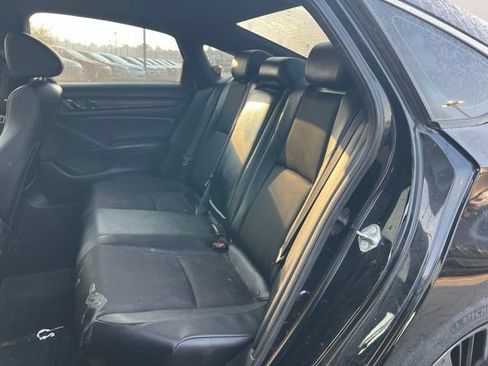 Used 2018 Honda Accord Sport image 13