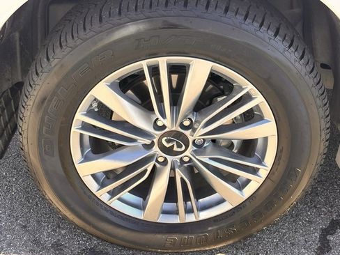 Certified 2022 INFINITI QX80 Luxe w/ Cargo Package image 32