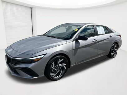 Certified 2025 Hyundai Elantra SEL