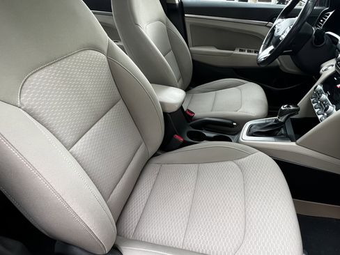 Used 2020 Hyundai Elantra Value Edition FWD image 44