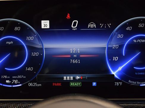 Used 2025 Mercedes-Benz G 580 w/ EQ Technology image 25