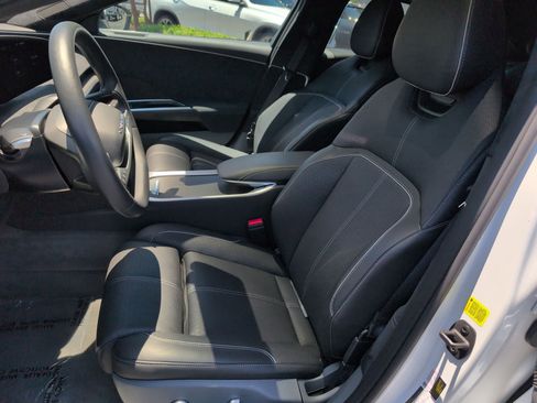 Used 2025 Lucid Air Grand Touring AWD/4WD image 16
