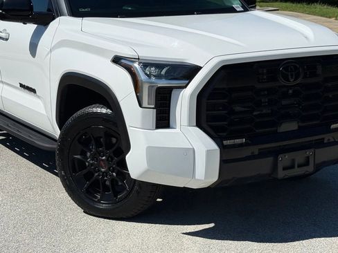 Used 2024 Toyota Tundra Limited w/ TRD Off-Road Package AWD/4WD image 10