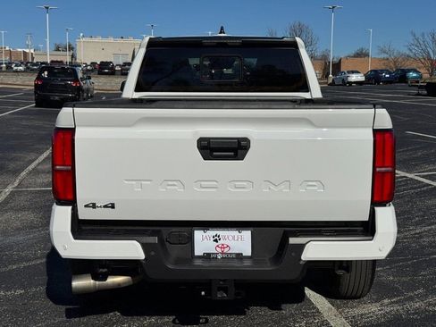 Certified 2025 Toyota Tacoma SR5 image 7
