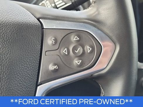 Used 2023 Chevrolet Traverse LT image 33