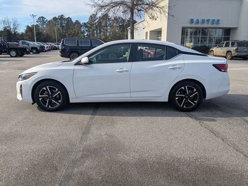 Used 2024 Nissan Sentra SV image 6