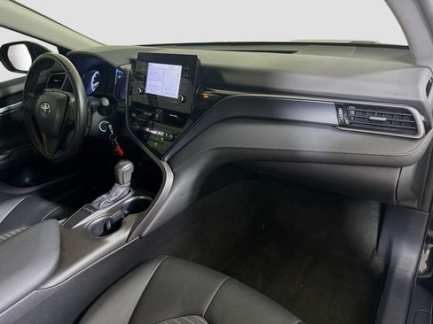 Used 2023 Toyota Camry SE FWD image 29